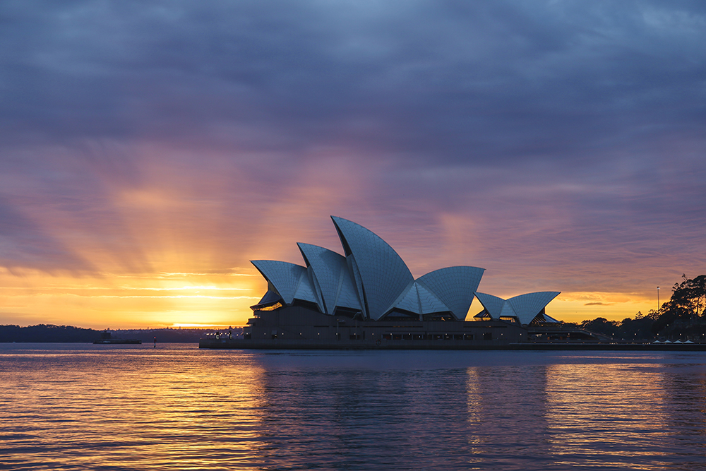Sydney Opera House by @itchban