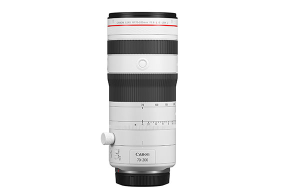 Product image of RF 70-200mm f/2.8L IS USM Z telephoto lens in white